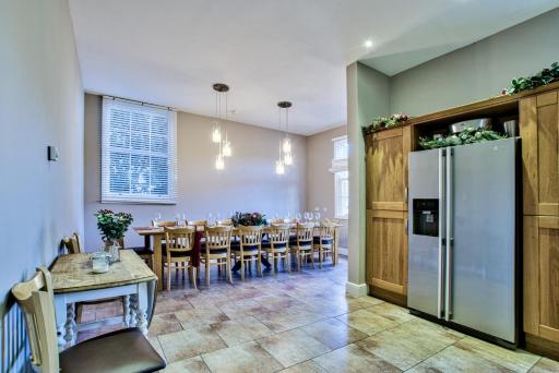 Harkstead Hall By Group Retreats - Housity