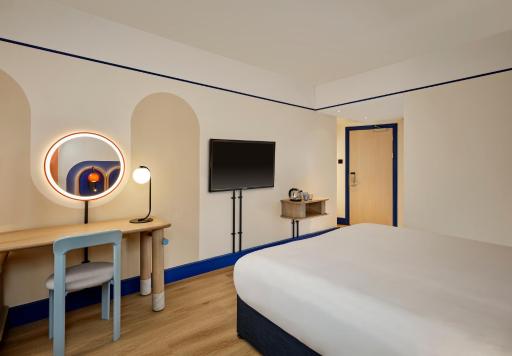 Stamford Bridge Hotel London - Housity