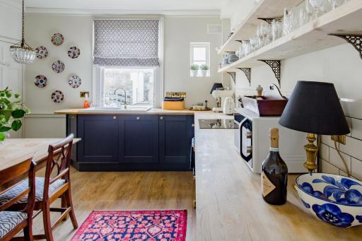 Luxury Regency Apartment in Bath City Centre - Housity