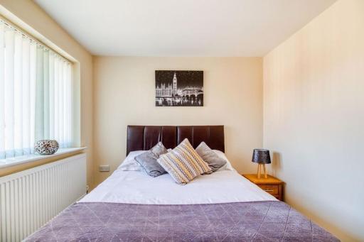 Moorland House - Housity