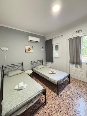 RENA APARTMENTS - Housity