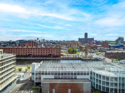 Pullman Liverpool - Housity