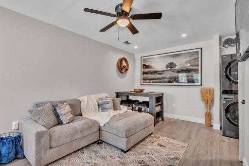 Chain of Lakes Cottage - Housity