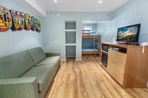 Blue Palms Resort - Housity