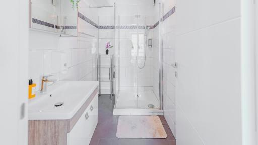 Christiano Apartments Hauptbahnhof | contactless check-in - Housity