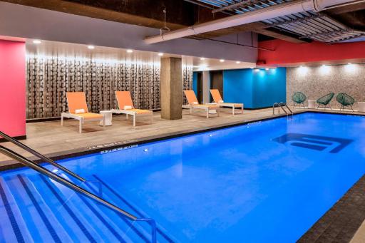 Aloft Fort Worth Downtown - Housity