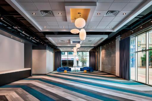 Aloft Fort Worth Downtown - Housity