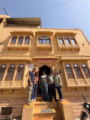 Hotel Relax Inn Jaisalmer - Housity