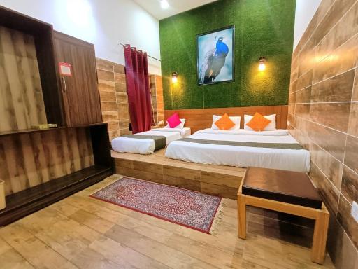 The Hideout Agra - Boutique Homestay near Taj - Housity