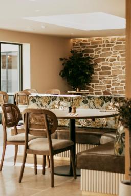 The Kingswood - Housity