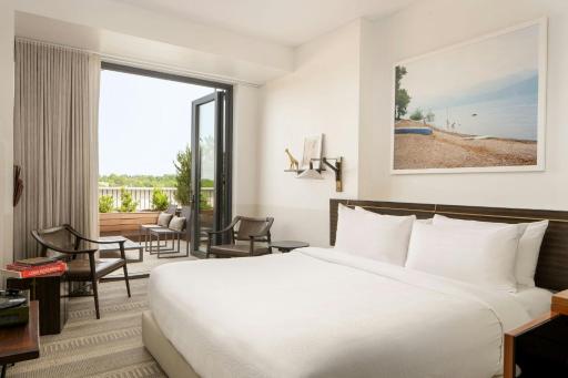Halcyon - A Hotel in Cherry Creek - Housity
