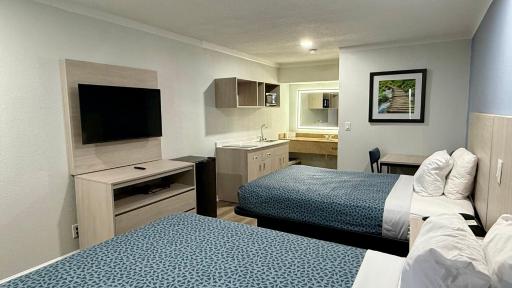 Suburban Studios Florence I-95 - Housity