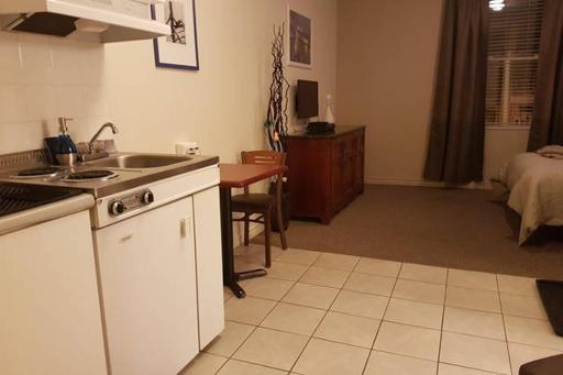 Cozy Little Studio #16 by Amazing Property Rentals - Housity