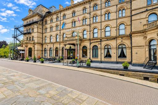 Great Victoria Hotel - Housity