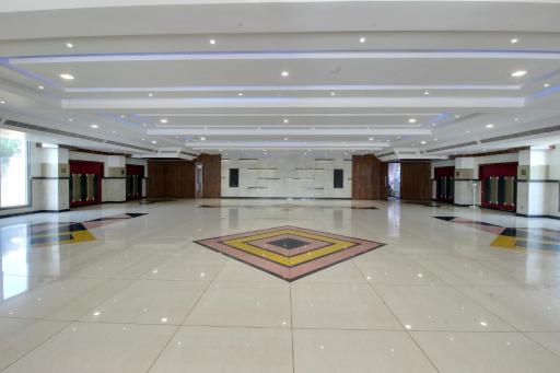 Red Carlton - Housity