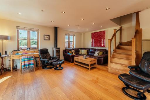 Woodstore - Housity