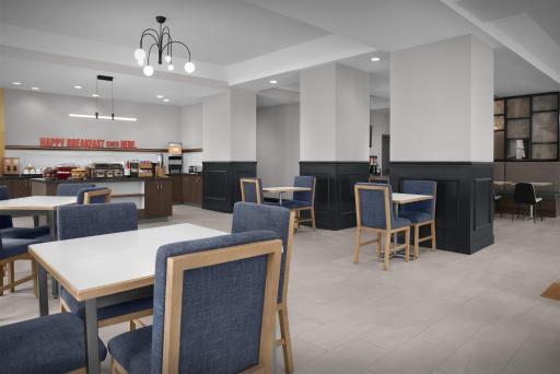 Hampton Inn Indianapolis Downtown Across from Circle Centre - Housity