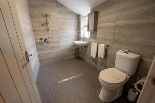 Oakerthorpe Holiday Village - Housity