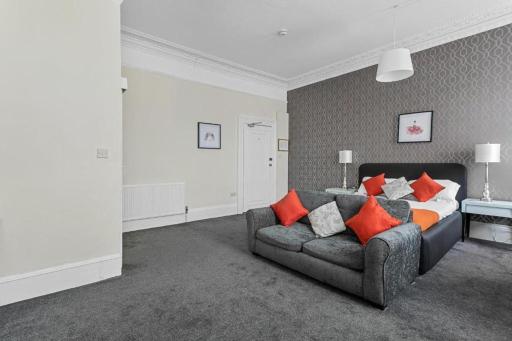 The Belmont - Housity