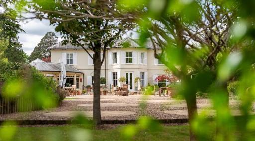 The Vineyard Hotel & Spa - Housity