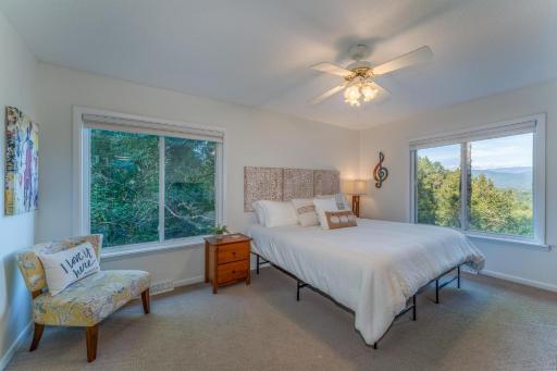 Journey House - Housity