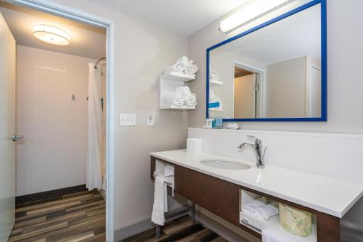 Hampton Inn & Suites Flagstaff - West - Housity