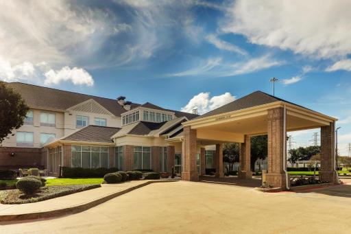 Hilton Garden Inn Fort Worth/Fossil Creek - Housity