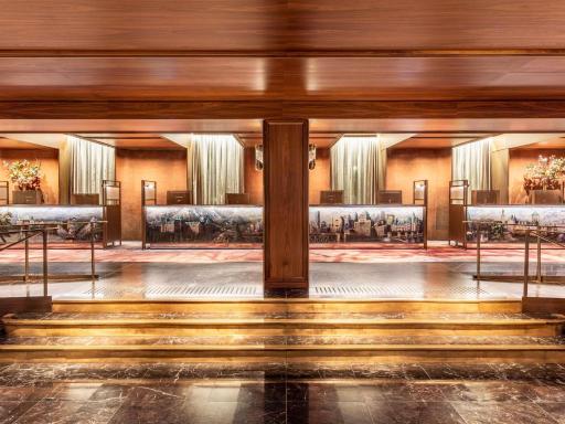 Fairmont Royal York Hotel - Housity