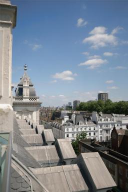 Hilton London Paddington - Housity