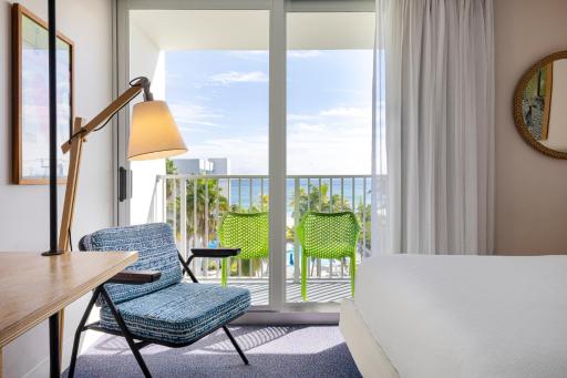 Plunge Beach Resort - Housity