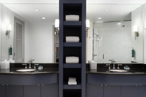 Hilton Orrington/Evanston - Housity