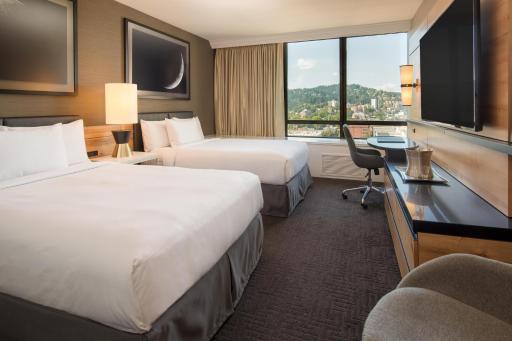 Hilton Portland Downtown - Housity