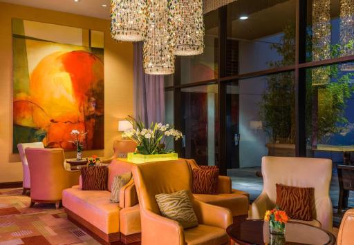 Hilton San Francisco Airport Bayfront - No Resort Fee - Housity