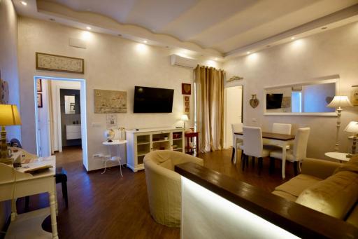 Apartment very close to S Peter square, few minutes walk to metro A - Housity