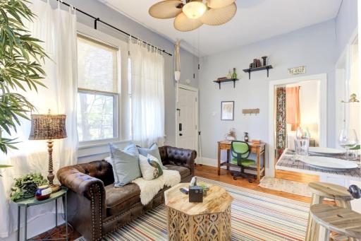 Urban Zen Great Location - Housity