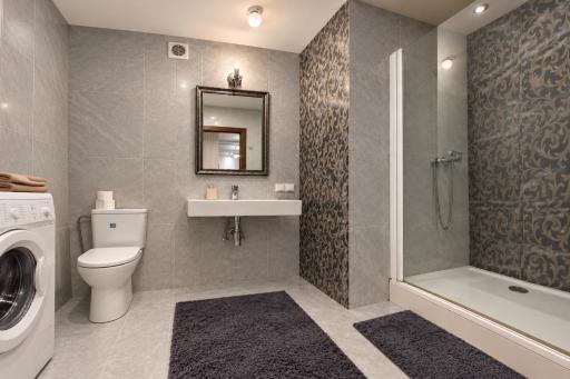 One-Bedroom Apartment in the center - Housity