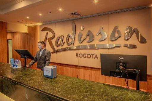 Travel Proud Radisson Bogota Metrotel - Housity