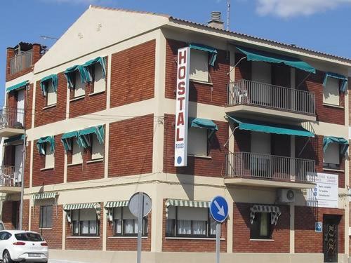 Hostal Rodes - Housity