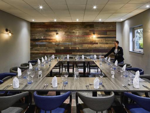 Novotel Wolverhampton City Centre - Housity