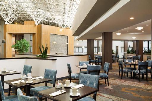 DoubleTree by Hilton Austin Northwest - Arboretum - Housity