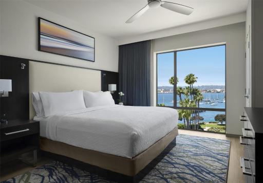 Homewood Suites by Hilton San Diego Downtown/Bayside - Housity