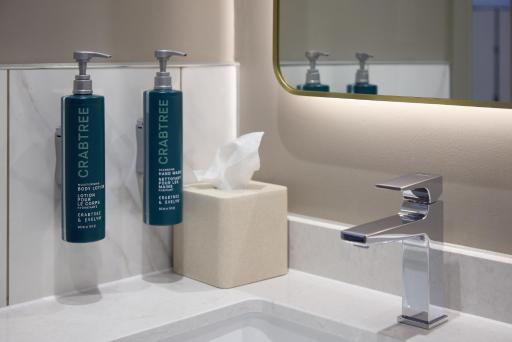 Hilton Edinburgh Carlton - Housity