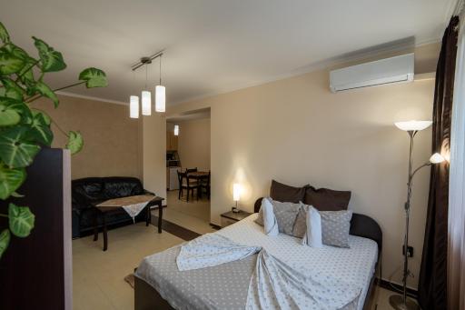 Lux Studio Gabrovo - Housity