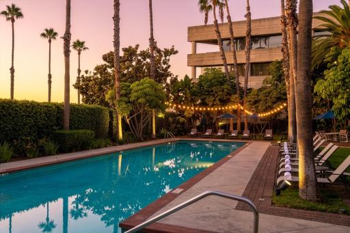 Embassy Suites by Hilton Brea - North Orange County - Housity