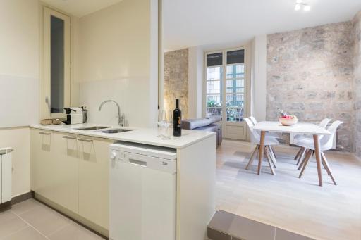 Bravissimo Cort Reial-1B - Housity