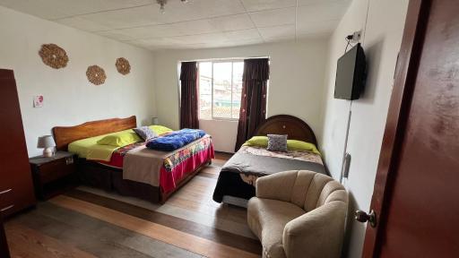 La Perla Cuencana Hostal - Housity