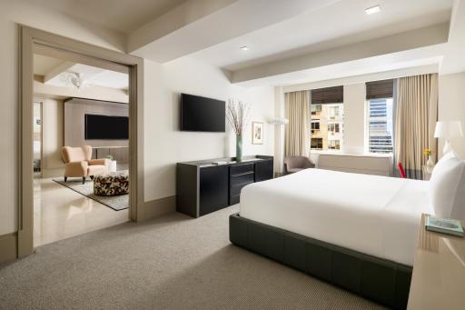 Lombardy Hotel - Housity