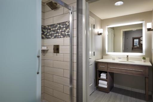 Homewood Suites By Hilton Los Angeles Redondo Beach - Housity
