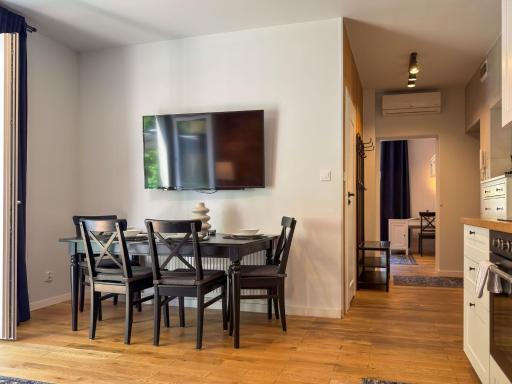 URBAN APARTMENTS PREMIUM No 2, FREE private parking, Self CHECK-IN - Housity
