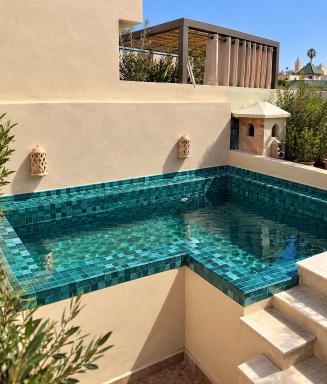 Riad Sesame - Housity
